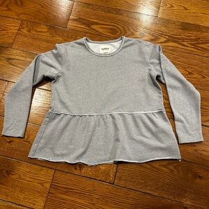 UpWest Heather Gray Long Sleeve Top
